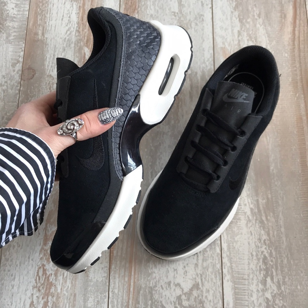 NWT Nike Air Max Jewell Premium - Picture 4 of 8